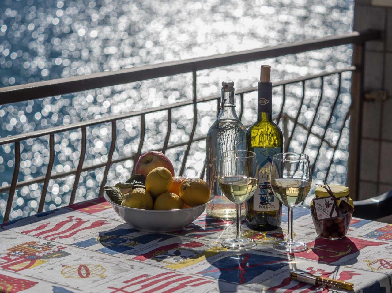 Unda De Ma Sea View Terrace Apartment Vernazza Exterior photo